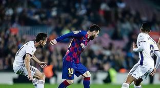 他在本賽季 他在本賽季